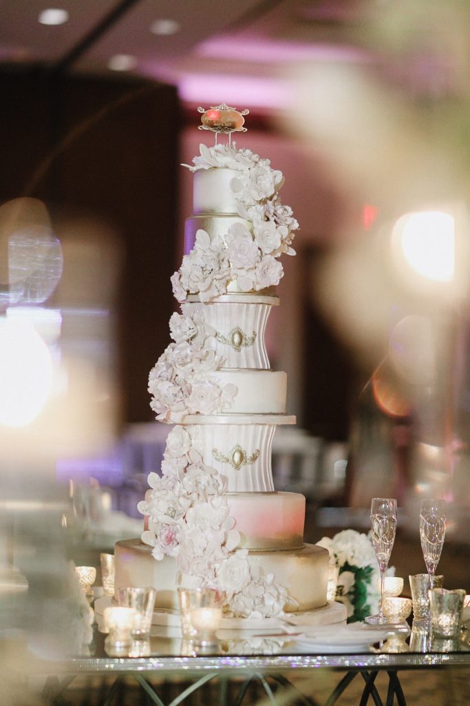 glamorous 7 layer wedding cake at the omni hotel houston 